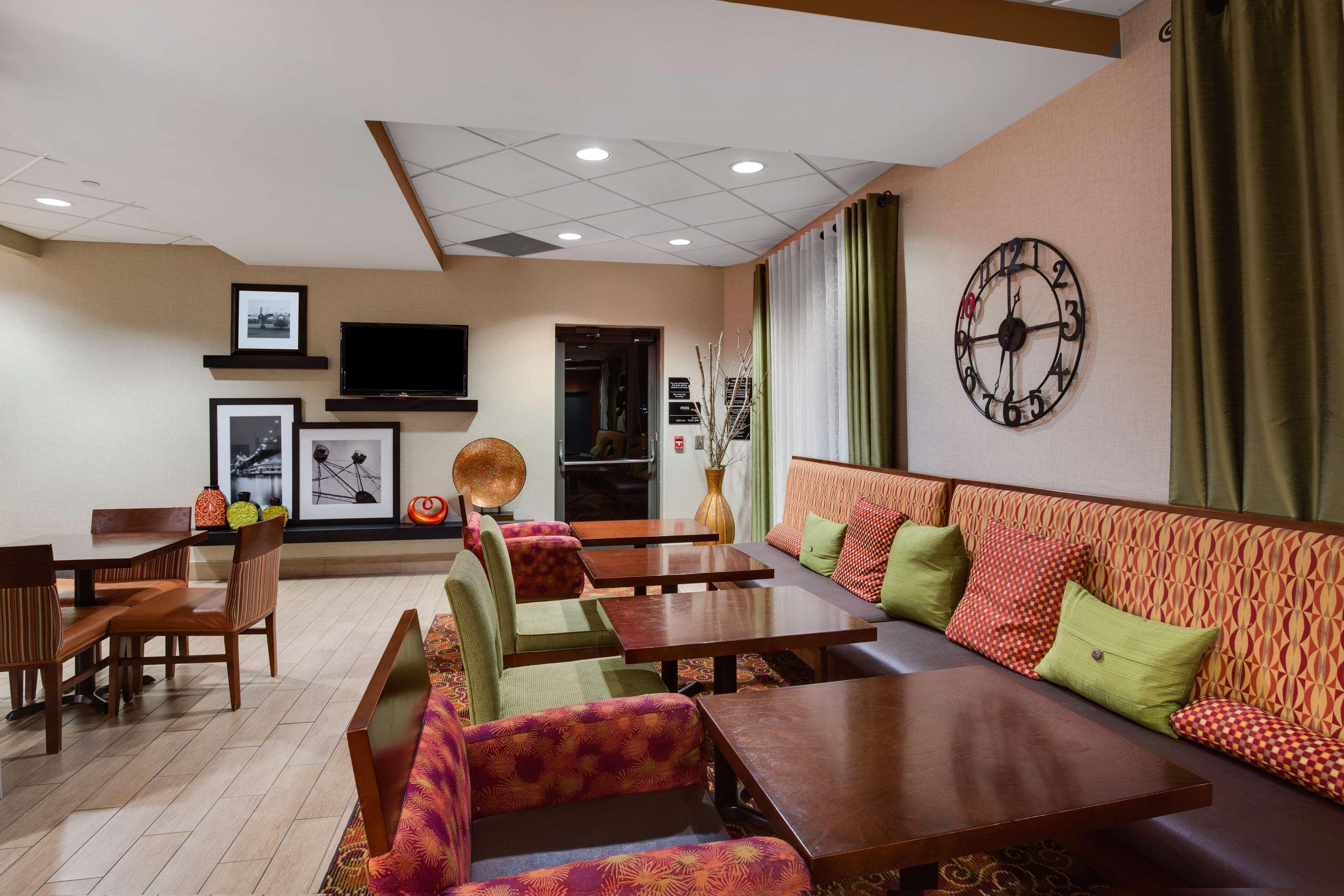 Hampton Inn Pittsburgh/West Mifflin Exterior foto