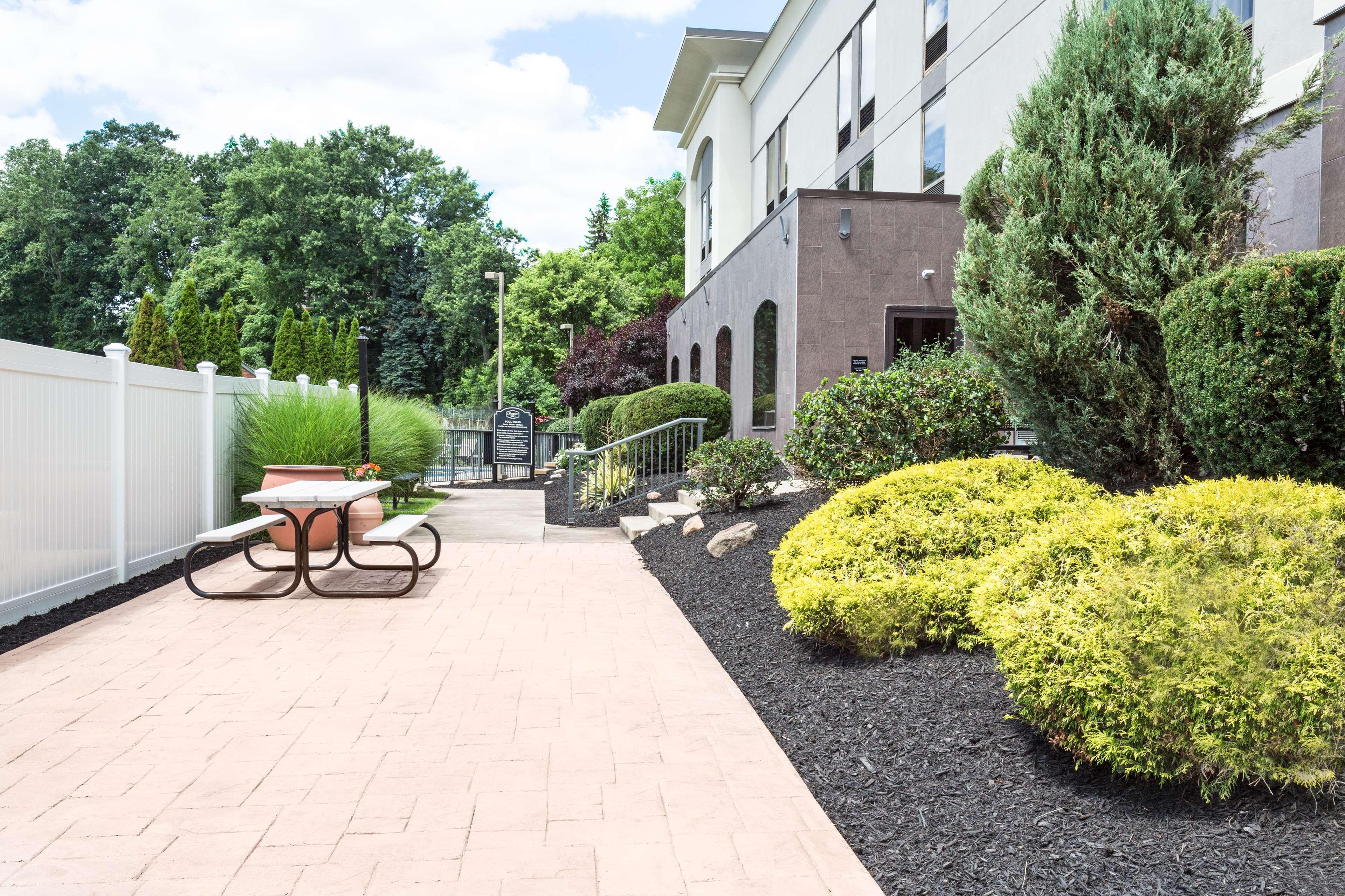 Hampton Inn Pittsburgh/West Mifflin Exterior foto